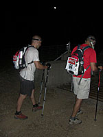 Luna_09_Líderes_senderismo_en_pantano