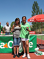 Tenis Robledo 08. Entrega finalistas femeninas. Foto de Mari Carmen Oteros y GYB